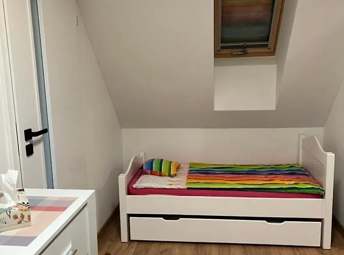 Pokój Z Aneksem Kuchennym